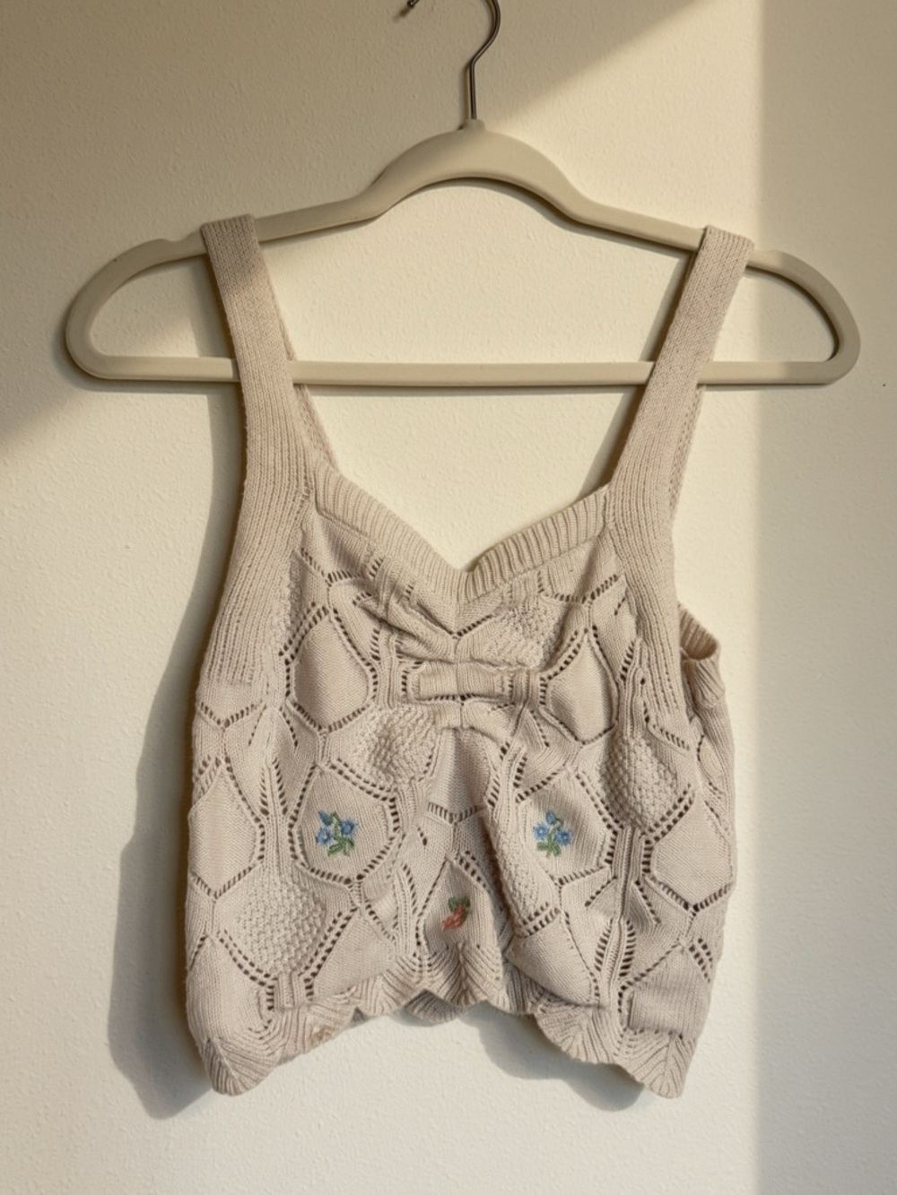Cream Knit Tank Top with Bow & Floral Embroidery